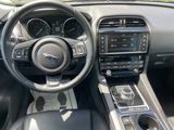 Used 2017 Jaguar F-PACE Premium image 3