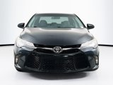 Used 2016 Toyota Camry SE image 2