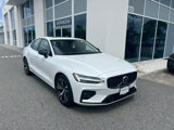 Used 2025 Volvo S60 B5 Core image 2