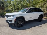 Certified 2023 Jeep Grand Cherokee Limited w/ Black Appearance Package image 6