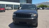 Used 2019 Jeep Grand Cherokee Altitude image 2