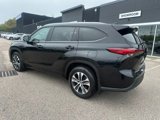 Used 2021 Toyota Highlander XLE image 3