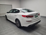 Used 2020 Kia Optima LX image 5