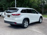 Used 2015 Toyota Highlander Limited image 3
