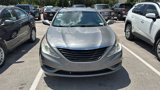Used 2013 Hyundai Sonata GLS image 2