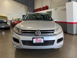 Used 2013 Volkswagen Touareg Sport image 5