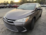Used 2016 Toyota Camry LE image 3