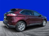 Certified 2022 Ford Edge Titanium image 3