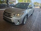 Used 2019 Toyota Highlander Limited image 2