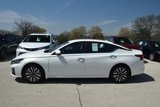 Used 2023 Nissan Altima 2.5 SV image 4