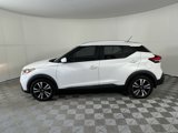 Used 2018 Nissan Kicks SV image 5
