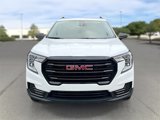 Used 2023 GMC Terrain SLE w/ Driver Convenience Package image 2