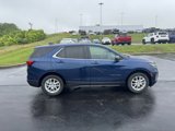 Used 2022 Chevrolet Equinox LT image 2