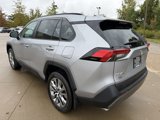 Used 2020 Toyota RAV4 Limited image 3