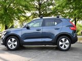 Used 2021 Volvo XC40 T5 Momentum image 4