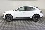 Used 2025 Porsche Macan image 2
