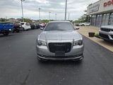 Used 2016 Chrysler 300 S image 2