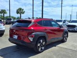Used 2024 Hyundai Kona SEL w/ Convenience Package image 2