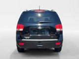 Used 2009 Kia Borrego LX w/ Convenience Pkg image 4