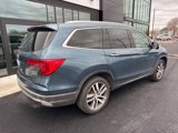 Used 2017 Honda Pilot Touring image 3