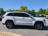 Certified 2021 Jeep Grand Cherokee Limited w/ Luxury Group II image 3