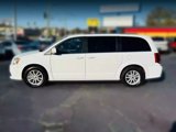 Used 2020 Dodge Grand Caravan SXT image 2