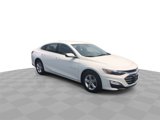 Used 2024 Chevrolet Malibu LT image 2