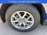 Used 2023 Chevrolet Equinox LT image 2