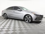 Used 2023 Hyundai Elantra Limited w/ Cargo Package image 3