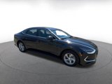 Used 2023 Hyundai Sonata SE image 2
