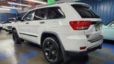 Used 2013 Jeep Grand Cherokee Overland w/ Advance Technology Group image 4