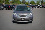 Used 2014 Toyota Sienna L image 2