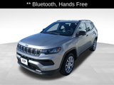 Used 2024 Jeep Compass Latitude image 5