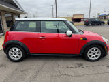 Used 2012 MINI Cooper Hardtop image 2