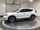 Used 2019 Nissan Rogue SV w/ Premium Package image 4