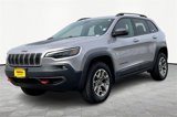 Used 2020 Jeep Cherokee Trailhawk image 2
