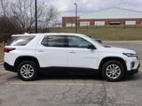 Used 2022 Chevrolet Traverse LS image 2