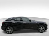 New 2023 Maserati Levante GT image 4