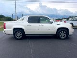 Used 2007 Cadillac Escalade EXT w/ Information Package image 4