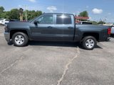 Used 2018 Chevrolet Silverado 1500 LT w/ LT Eassist Package image 2