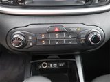Used 2020 Kia Sorento LX image 4