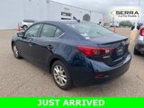 Used 2015 MAZDA MAZDA3 i Touring w/ Technology Package image 4