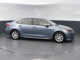 Used 2022 Toyota Corolla LE image 3