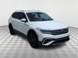 Certified 2022 Volkswagen Tiguan SE w/ Panoramic Sunroof Package image 2