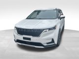 Used 2023 Kia Carnival EX image 4