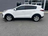 Used 2018 Kia Sportage LX image 2