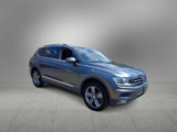 Used 2020 Volkswagen Tiguan SEL w/ 3rd Row Seat Package image 2