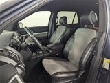 Used 2017 Ford Explorer XLT w/ Equipment Group 202A image 5