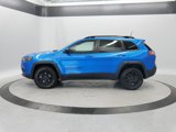 Used 2022 Jeep Cherokee Latitude image 2