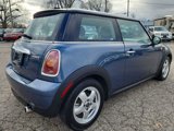 Used 2010 MINI Cooper Hardtop image 2